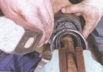 Выбиваем внутренний ШРУС ВАЗ 2109